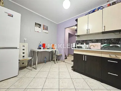 Küche; küchengeräte, fliesenboden