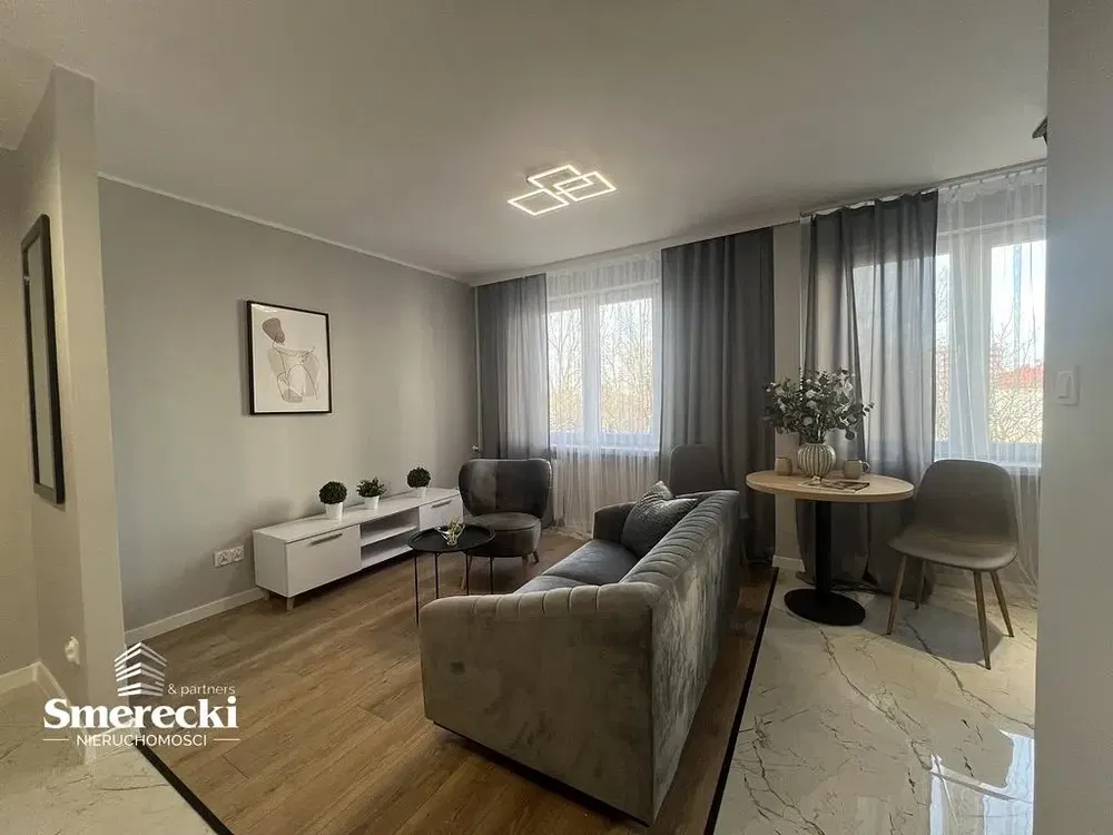 Dnevna soba; prirodno svjetlo, moderni stil