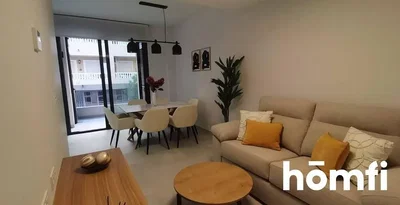 Wohnzimmer; blick, tageslicht, moderner stil