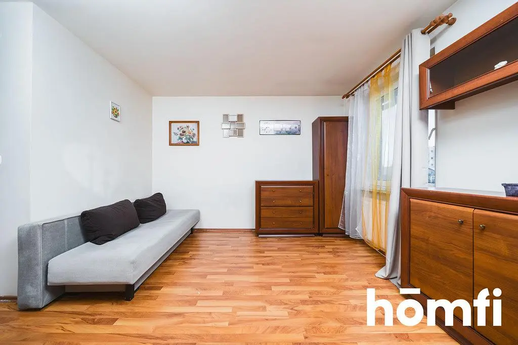 Salon; parquet, lumière naturelle