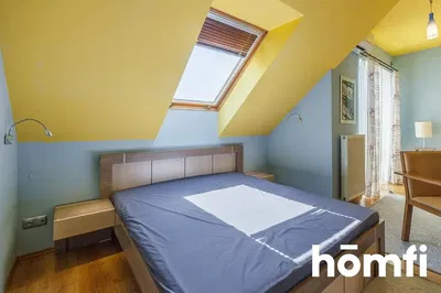 Schlafzimmer; tageslicht, holzboden
