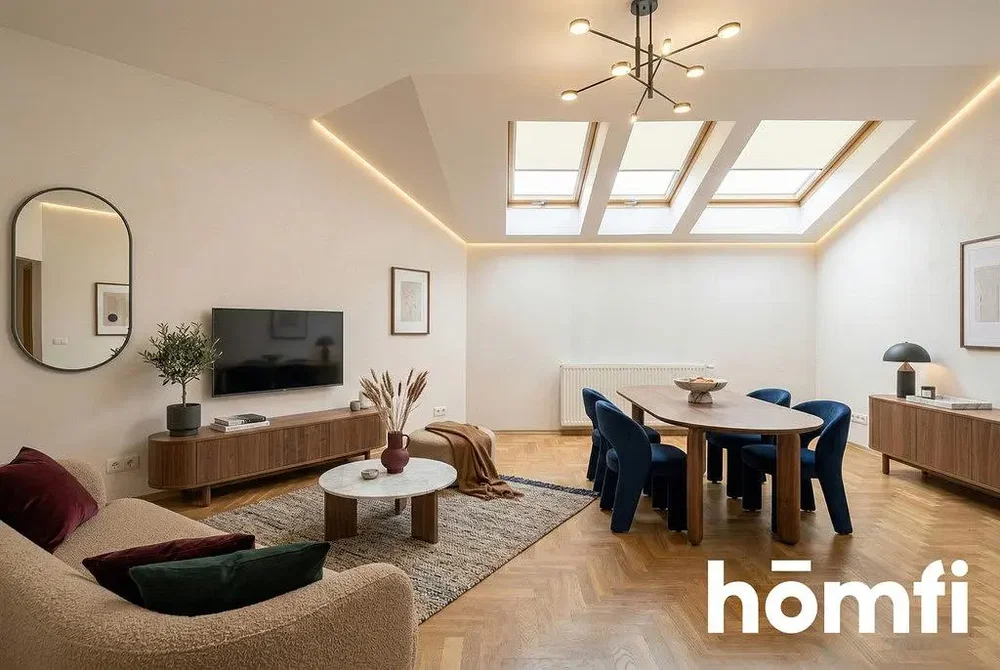 Soggiorno; stile moderno, luce naturale, pavimento in legno