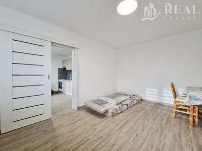 Chambre; parquet, lumière naturelle, style moderne