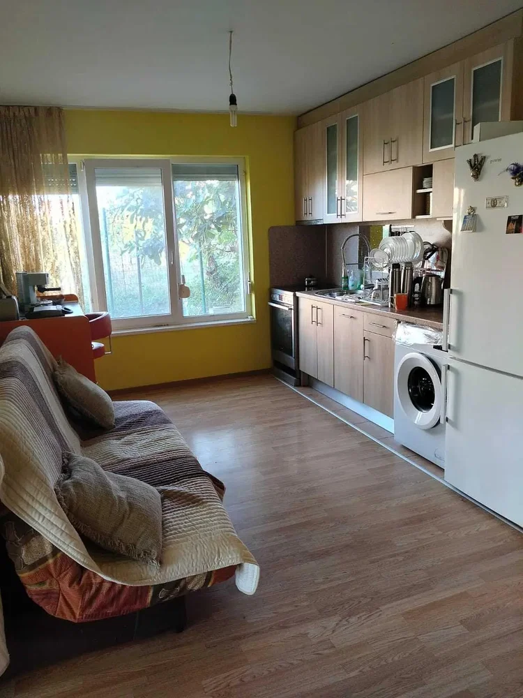 Кухиња; поглед, природно светло