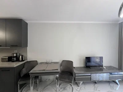 Kuchyně; kuchyňské spotřebiče, přirozené světlo