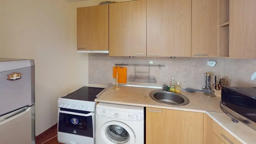 Cuisine; électroménager, carrelage