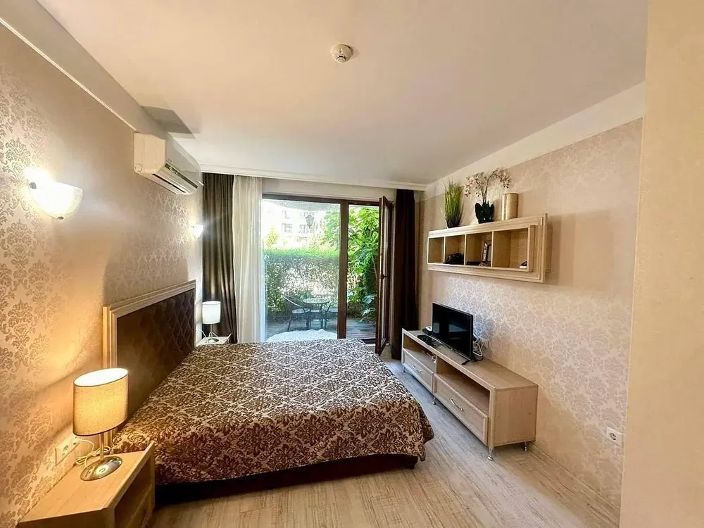 Ložnice; přirozené světlo, výhled