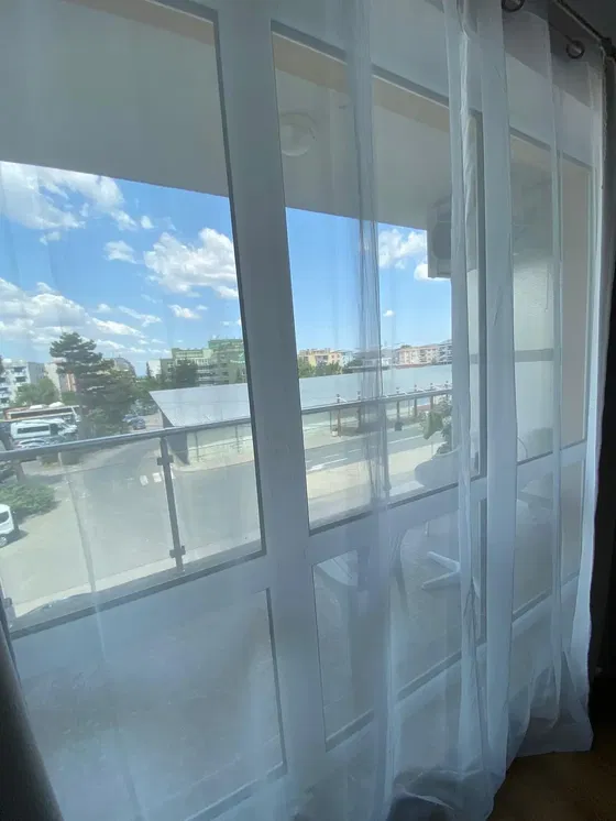 Balcón; vista, luz natural