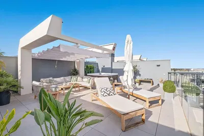 Terasa; pogled, prirodno svjetlo, moderni stil