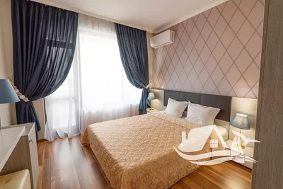 Schlafzimmer; tageslicht, holzboden