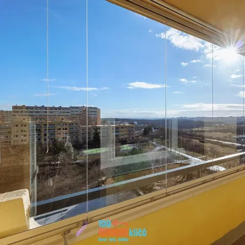 Балкон; гледка