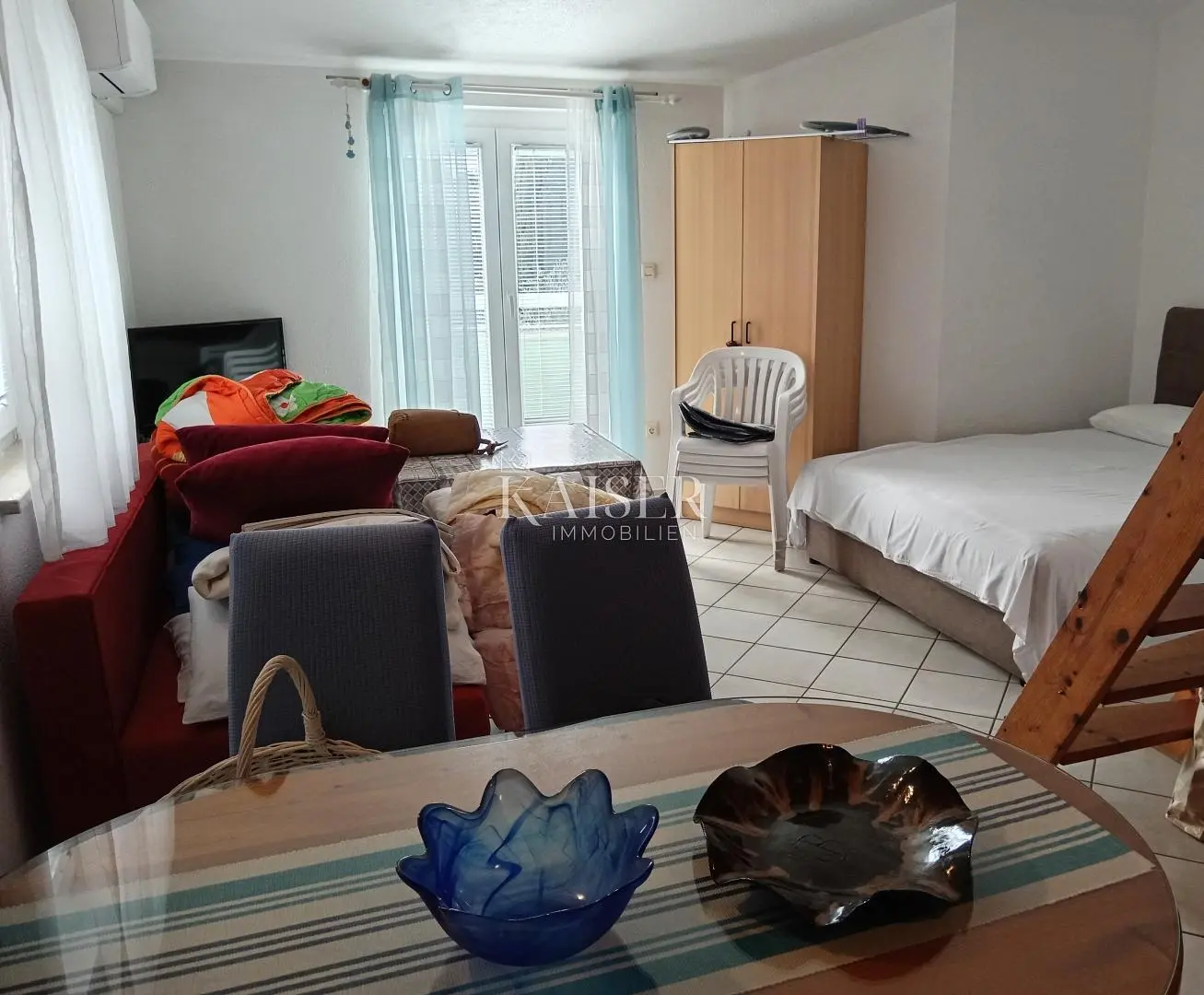 Дневна соба; природно светло, модерни стил