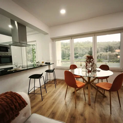 مطبخ; أجهزة المطبخ, إطلالة, ضوء طبيعي