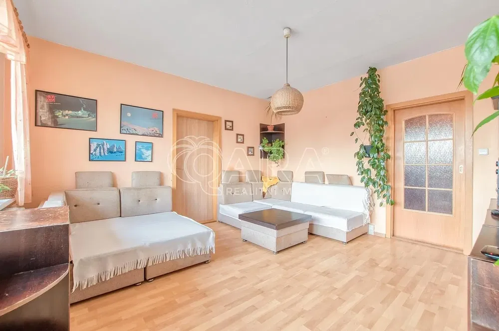 Wohnzimmer; tageslicht, moderner stil