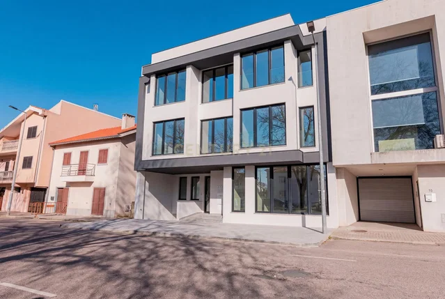 Casa e arredores; vista
