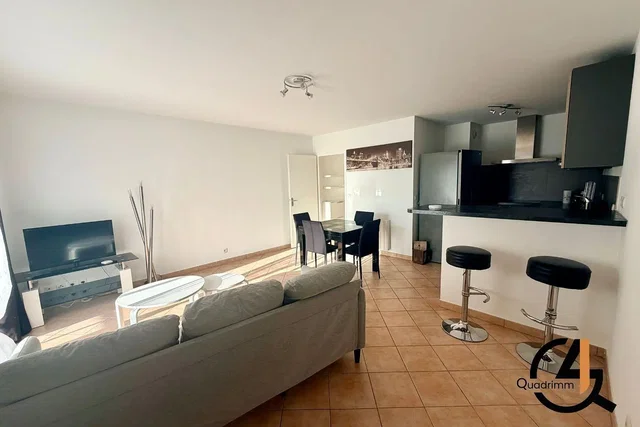 Living room; tile floor, view