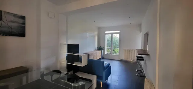 Living room; natural light, tile floor, view