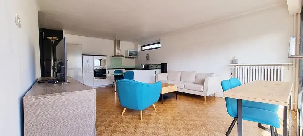 Obývací pokoj; výhled, přirozené světlo