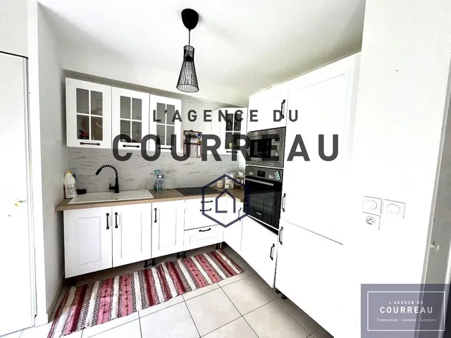 Kitchen; kitchen appliances, tile floor