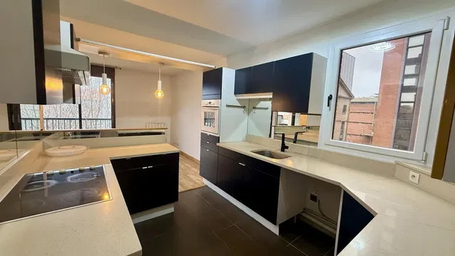 Cozinha; eletrodomésticos, vista, luz natural, renovado