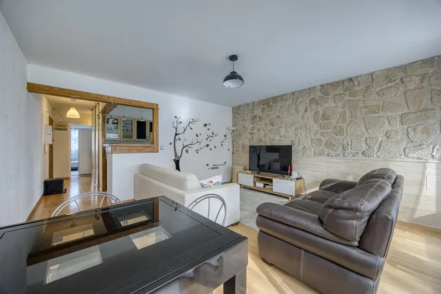 Soggiorno; luce naturale, stile moderno