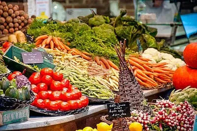 Трпезарија; комерцијални