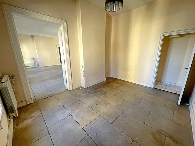 Other; tile floor, needs renovation, natural light
