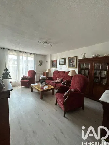 Woonkamer; natuurlijk licht, moderne stijl