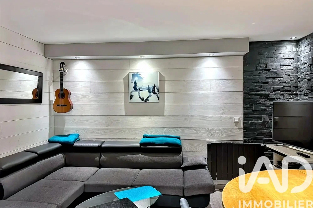 Obývací pokoj; moderní styl, přirozené světlo