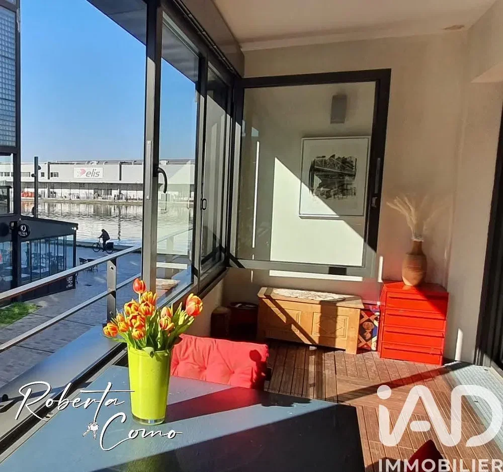 Balcon; vue, lumière naturelle