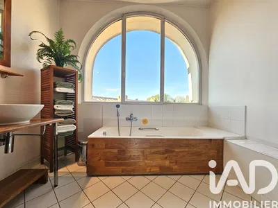 Купатило; плочице, поглед