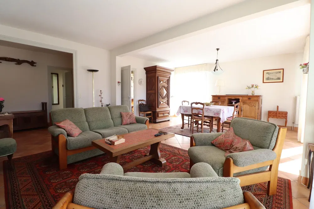 Woonkamer; natuurlijk licht, rustieke stijl