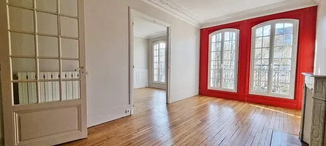 Living room; wood floor, natural light