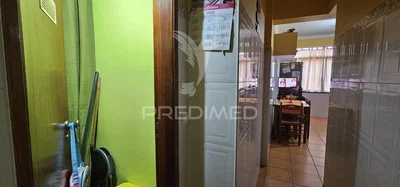 Altro; pavimento in piastrelle