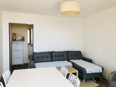 Woonkamer; natuurlijk licht, moderne stijl