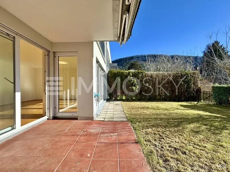 Terasa; výhled, přirozené světlo