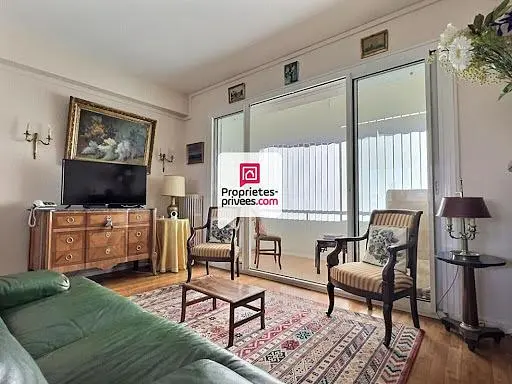 غرفة معيشة; إطلالة, ضوء طبيعي, أسلوب ريفي