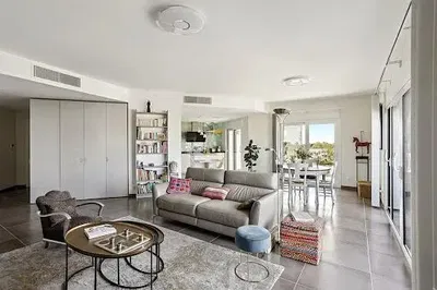 Living room; natural light, modern style