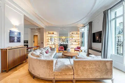 Living room; natural light, modern style