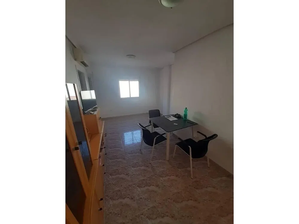 Autre; carrelage, lumière naturelle