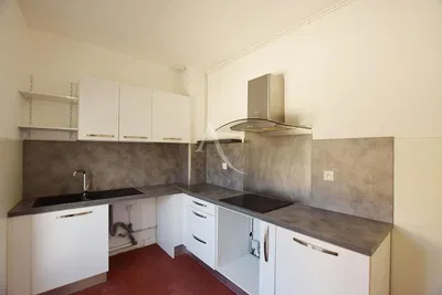 Cucina; elettrodomestici, ristrutturato