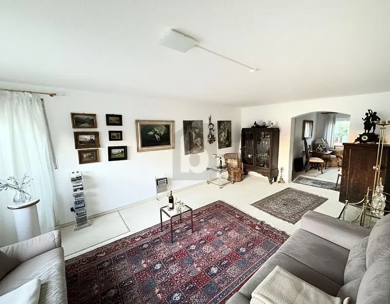 Woonkamer; natuurlijk licht, rustieke stijl