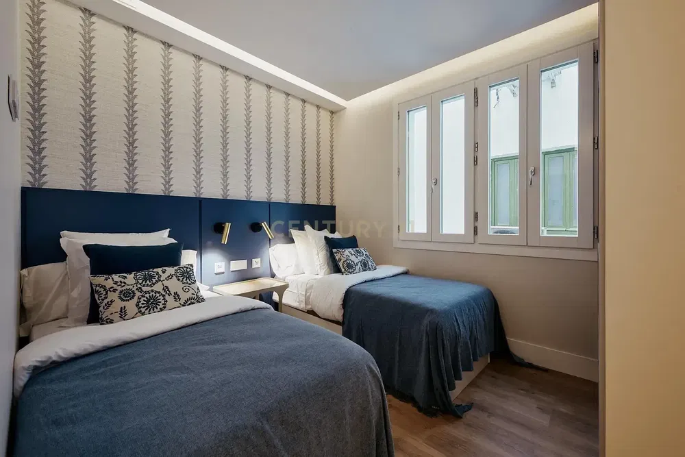 Chambre; lumière naturelle, style moderne