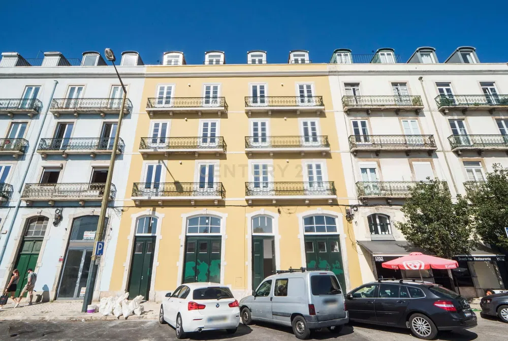 Кућа и околина; поглед