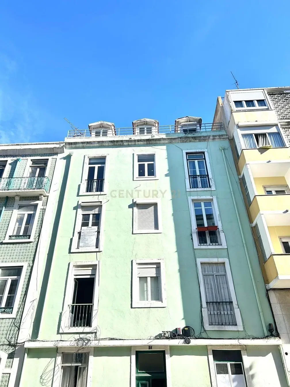 Maison et environs; vue