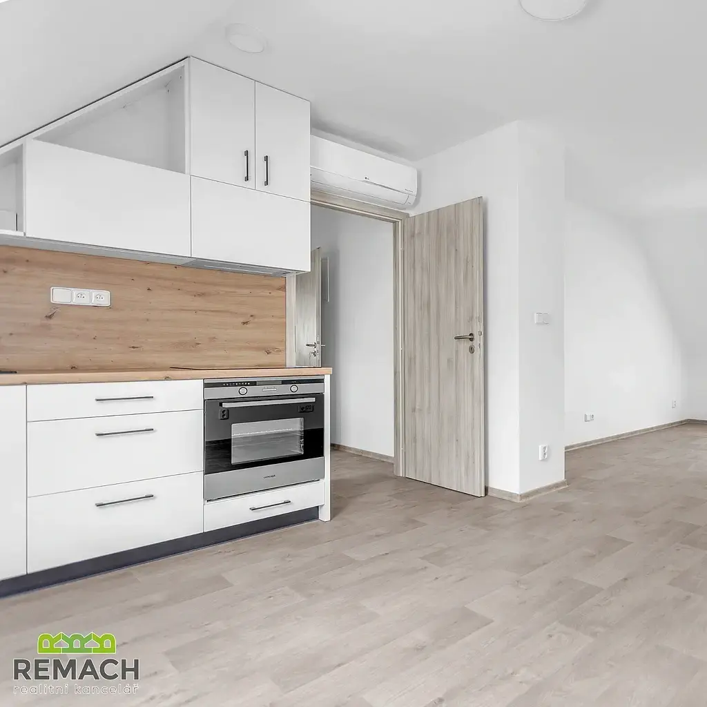 Mutfak; mutfak aletleri, tadilatlı, doğal ışık, modern stil