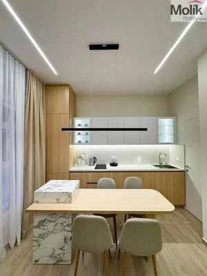 Mutfak; modern stil, tadilatlı, doğal ışık