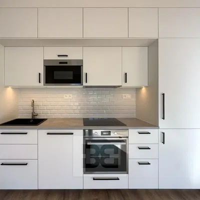 Mutfak; mutfak aletleri, modern stil, tadilatlı, doğal ışık