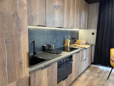 Küche; küchengeräte, renoviert, moderner stil