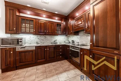 Κουζίνα; συσκευές κουζίνας, πλακάκια, ανακαινισμένο, φυσικό φως, μοντέρνο στυλ